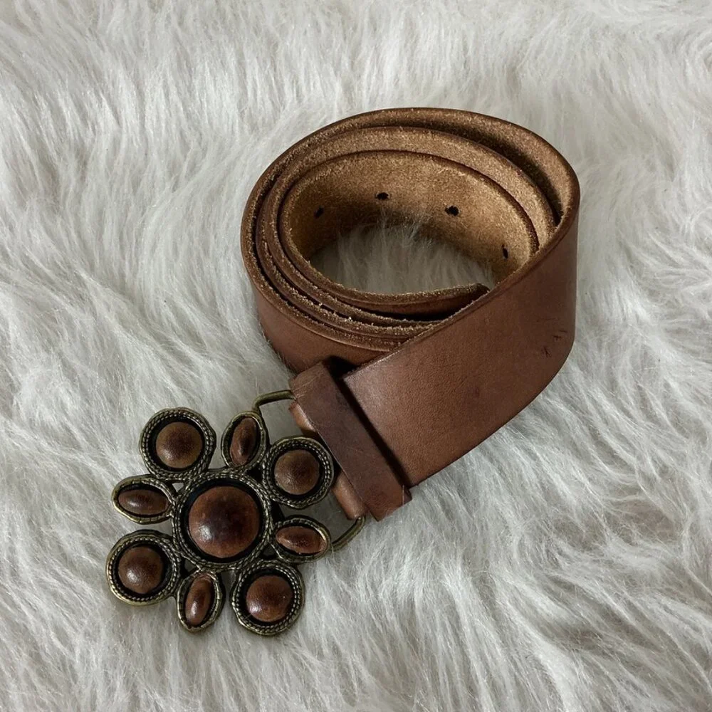 Brown Leather Floral Buckle Belt Stamp 10 L